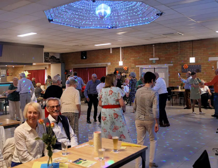 Seniorenswing in zaal Kempengalm 2026, foto 9 van 48