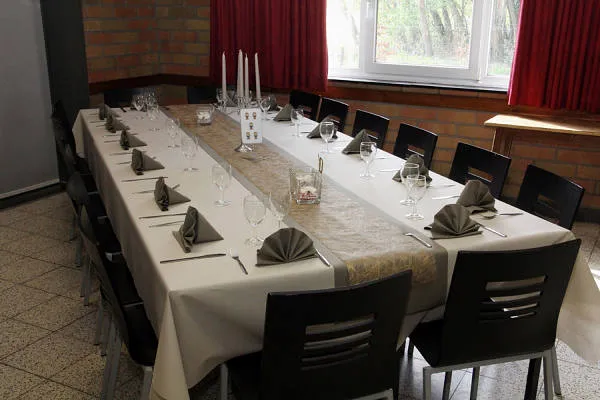 Zaalversiering in zaal Kempengalm, foto 12 van 79