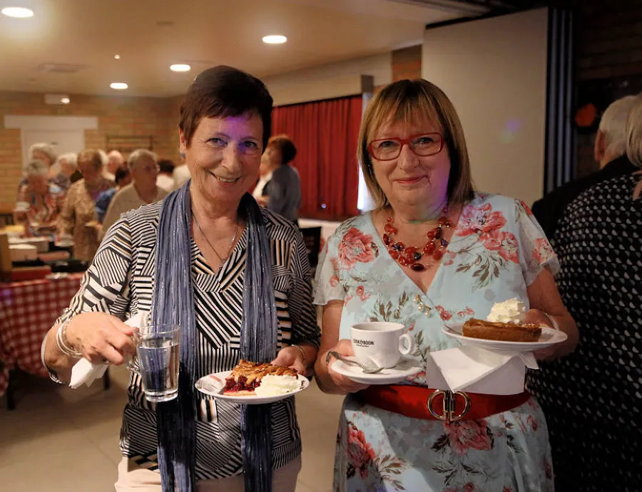 Seniorenswing in zaal Kempengalm 2026, foto 19 van 48