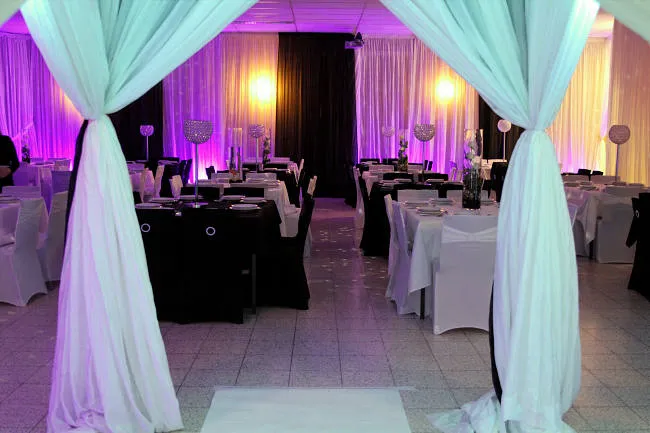 Zaalversiering in zaal Kempengalm, foto 35 van 79