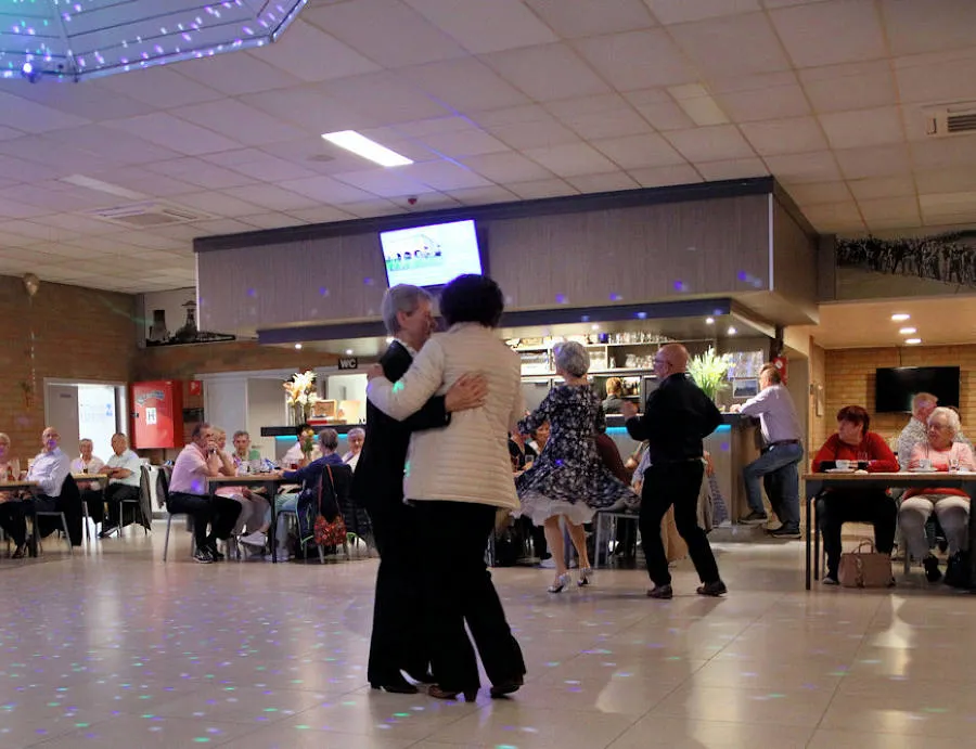 Seniorenswing in zaal Kempengalm 2026, foto 36 van 48