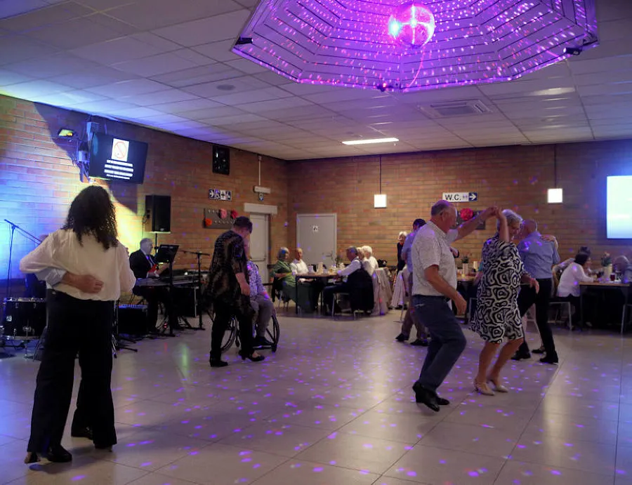 Seniorenswing in zaal Kempengalm 2026, foto 39 van 48