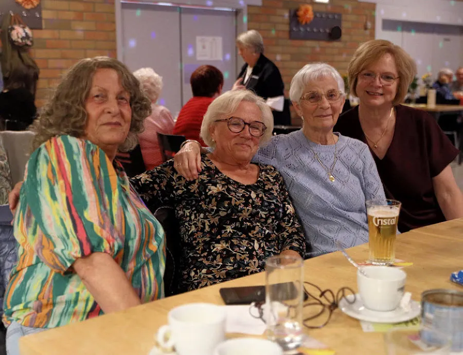 Seniorenswing in zaal Kempengalm 2026, foto 42 van 48