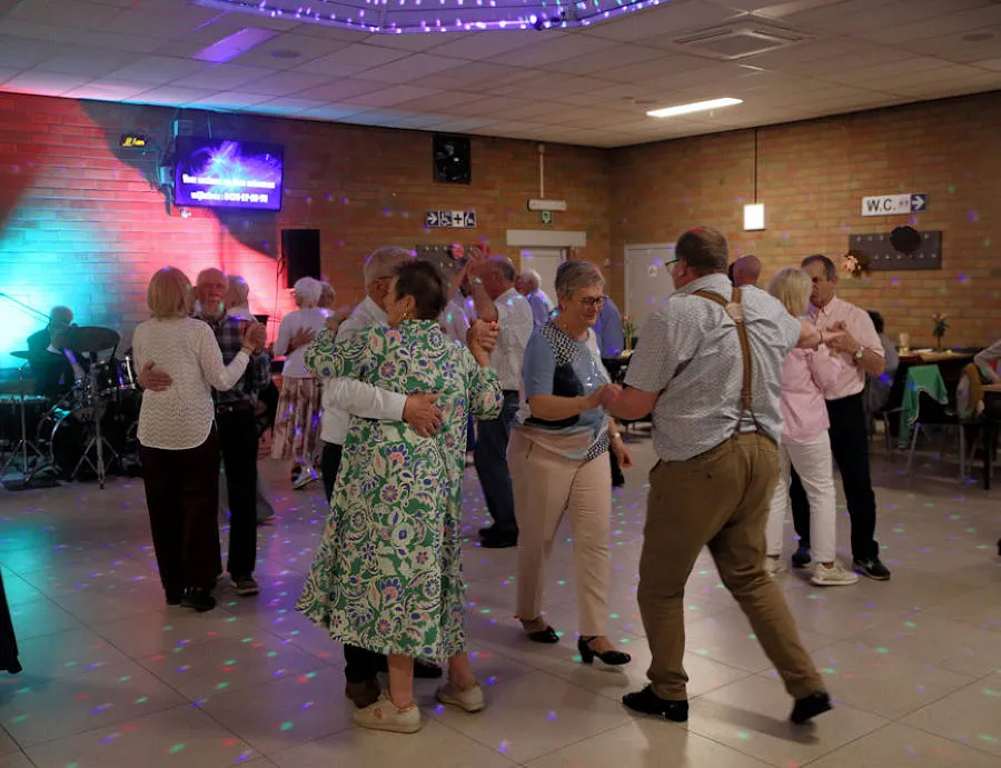 Seniorenswing in zaal Kempengalm 2026, foto 47 van 48