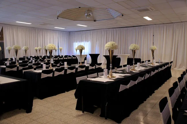 Zaalversiering in zaal Kempengalm, foto 68 van 79